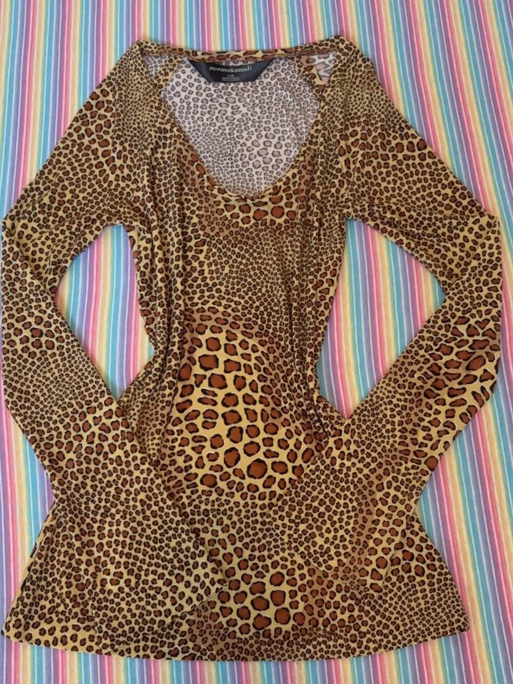 NWOT Norma Kamali Leopard Print Long Sleeve Scoop Neck Top Size Small